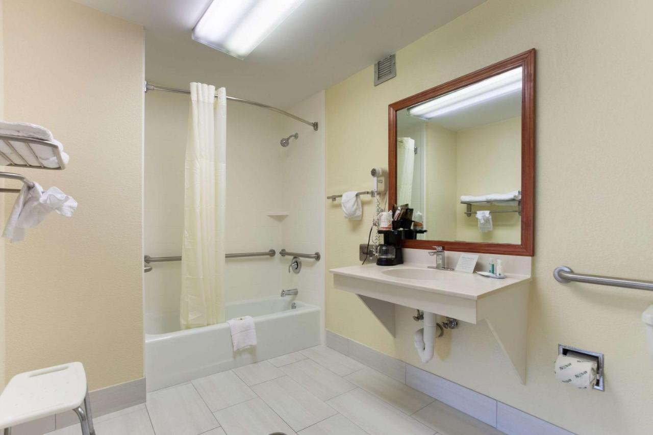 Quality Inn St George I-95 St. George Zewnętrze zdjęcie